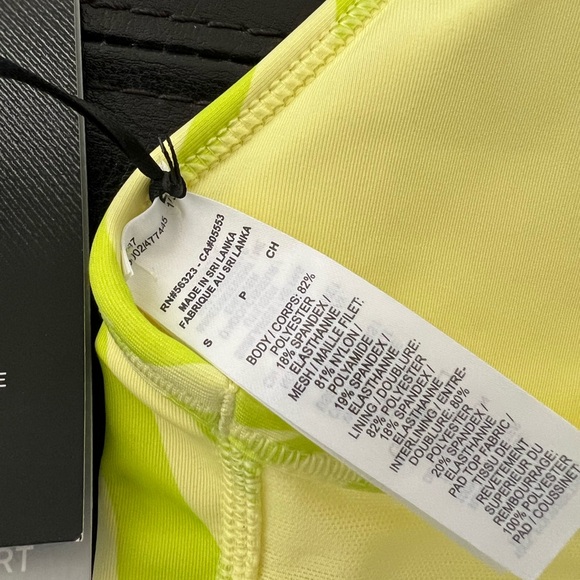 Nike Dri-FIT Swoosh Icon Clash - Picture 6 of 6